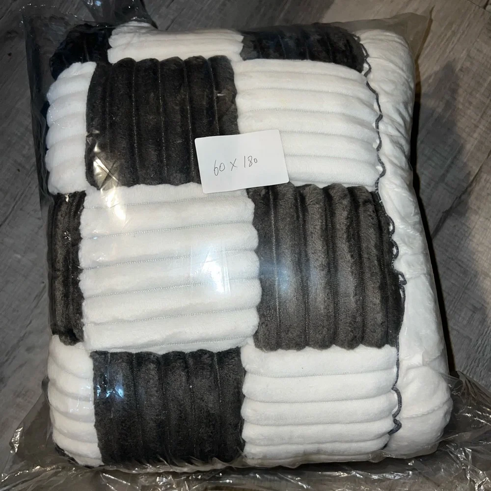 60x80 Plush Couch Protector